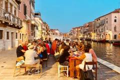 Tavolata sulla Fondamenta di Cannaregio